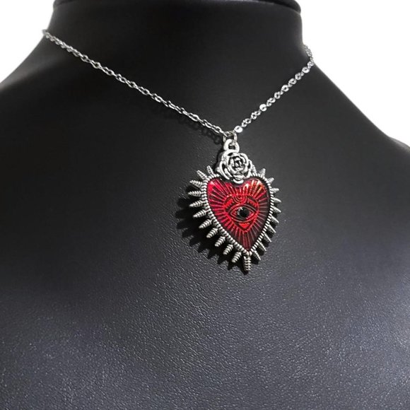 Red Ornate Heart Choker - Picture 5 of 5